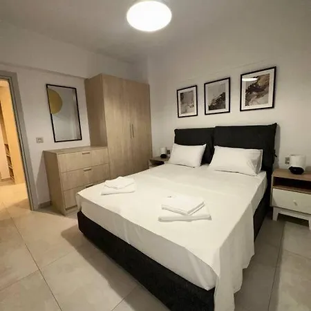 Oculus Kolonaki Apt Atenas